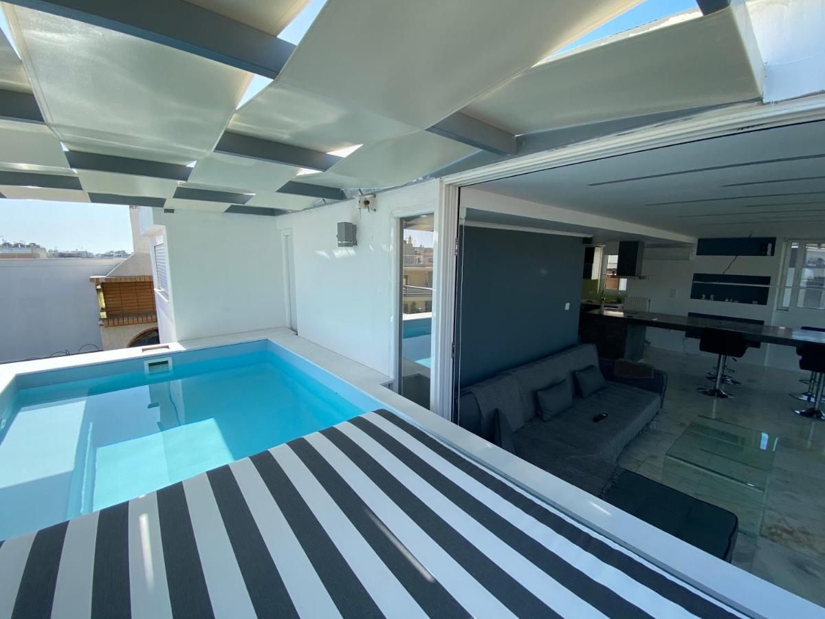 Citycenter Penthouse Mini Private Pool With Hydromassage And Great Town View 아테네 외부 사진